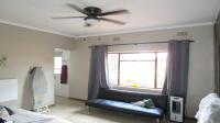 Bed Room 1 - 20 square meters of property in Kgetlengrivier NU