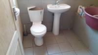 Bathroom 1 of property in Mashishing
