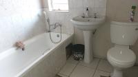 Bathroom 1 - 4 square meters of property in Klippoortjie AH