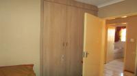 Bed Room 1 - 11 square meters of property in Clarina