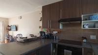 Kitchen - 10 square meters of property in Mooikloof Ridge