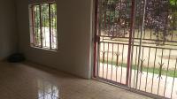 Lounges - 20 square meters of property in Birchleigh North