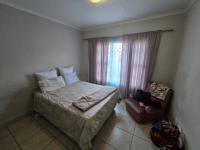 Bed Room 3 of property in Dixon AH (South View)