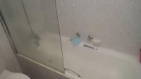 Bathroom 1 - 3 square meters of property in Noordhang