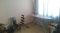 Bed Room 2 of property in Lenasia South