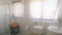 Bathroom 1 - 5 square meters of property in Lenasia South