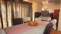 Dining Room - 9 square meters of property in Lenasia South