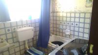 Bathroom 1 - 4 square meters of property in Waldrift