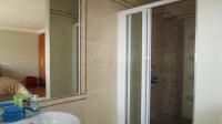 Bathroom 3+ - 8 square meters of property in Midstream Estate