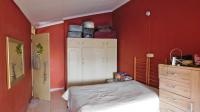 Bed Room 4 - 15 square meters of property in Risecliff