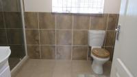 Main Bathroom - 7 square meters of property in Kleinmond