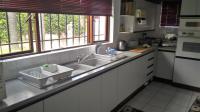 Kitchen - 36 square meters of property in Mid-ennerdale