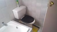 Bathroom 2 - 2 square meters of property in Mid-ennerdale