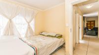 Bed Room 2 - 9 square meters of property in Mindalore