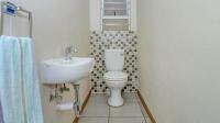 Guest Toilet - 3 square meters of property in Honeydew Manor