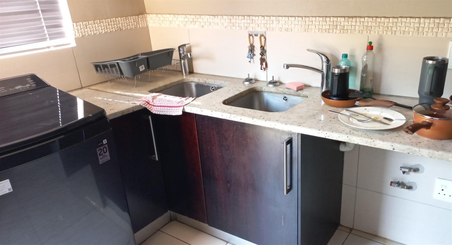 Kitchen of property in Bendor
