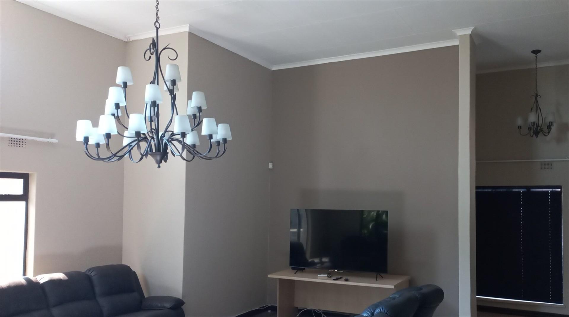 Lounges of property in Bendor