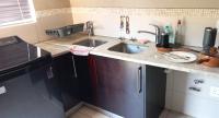 Kitchen of property in Bendor