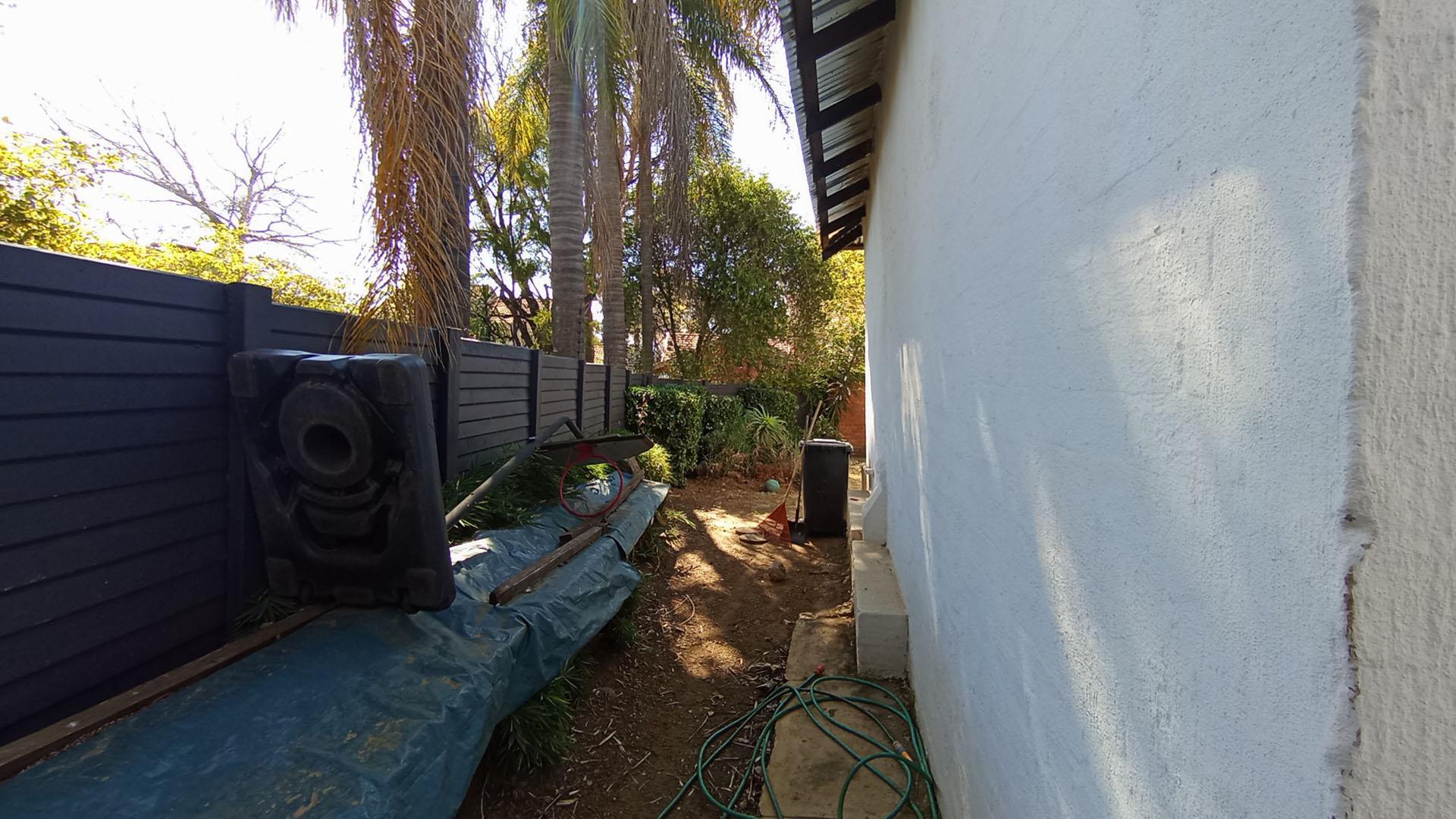 Spaces - 15 square meters of property in Waterkloof
