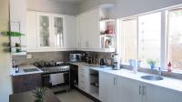 Kitchen - 23 square meters of property in Waterkloof
