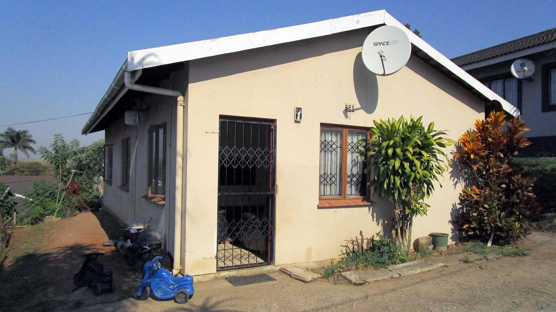Front View of property in Shakaskraal