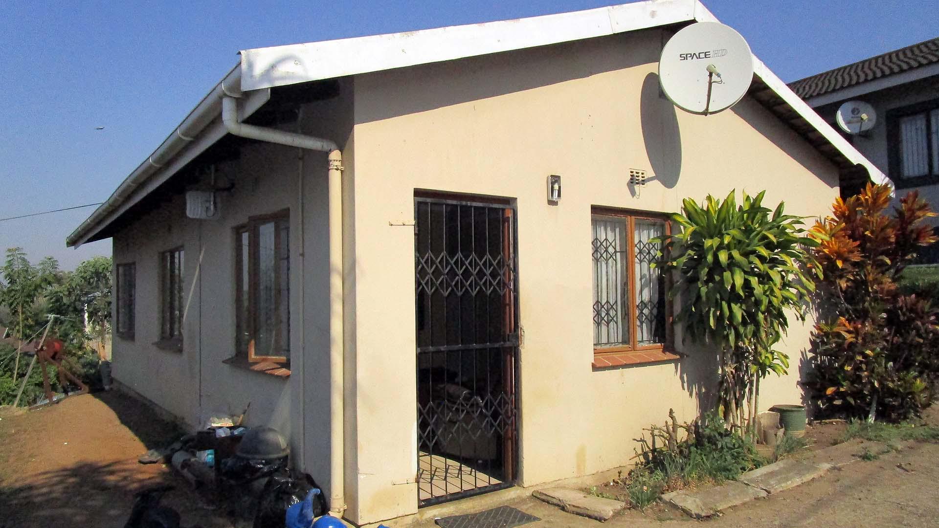 Front View of property in Shakaskraal