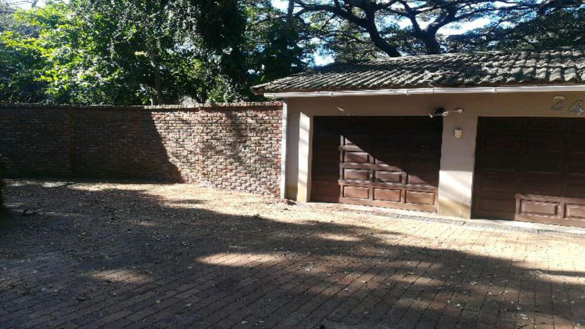 Front View of property in Umtentweni