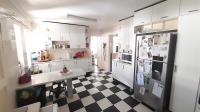 Kitchen - 30 square meters of property in Kenmare