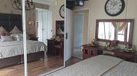 Main Bedroom - 16 square meters of property in Glenmarais (Glen Marais)