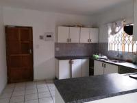 Kitchen of property in Arboretum