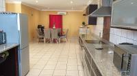 Kitchen - 20 square meters of property in Crystal Park