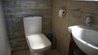 Guest Toilet - 2 square meters of property in Crystal Park