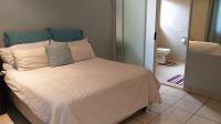 Bed Room 1 - 16 square meters of property in Crystal Park