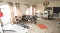 Entertainment - 30 square meters of property in Helikon Park