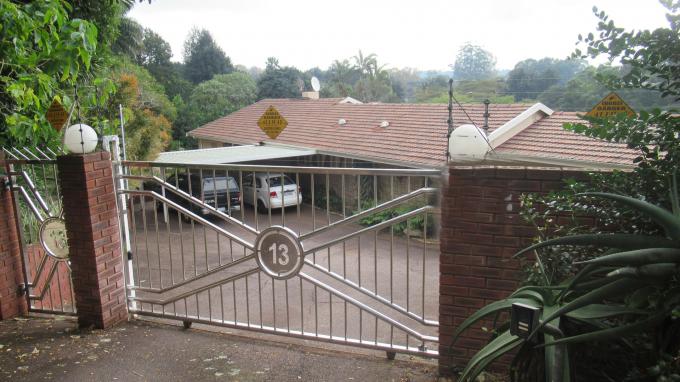 Standard Bank SIE Sale In Execution 4 Bedroom House for Sale in Kloof  - MR296140