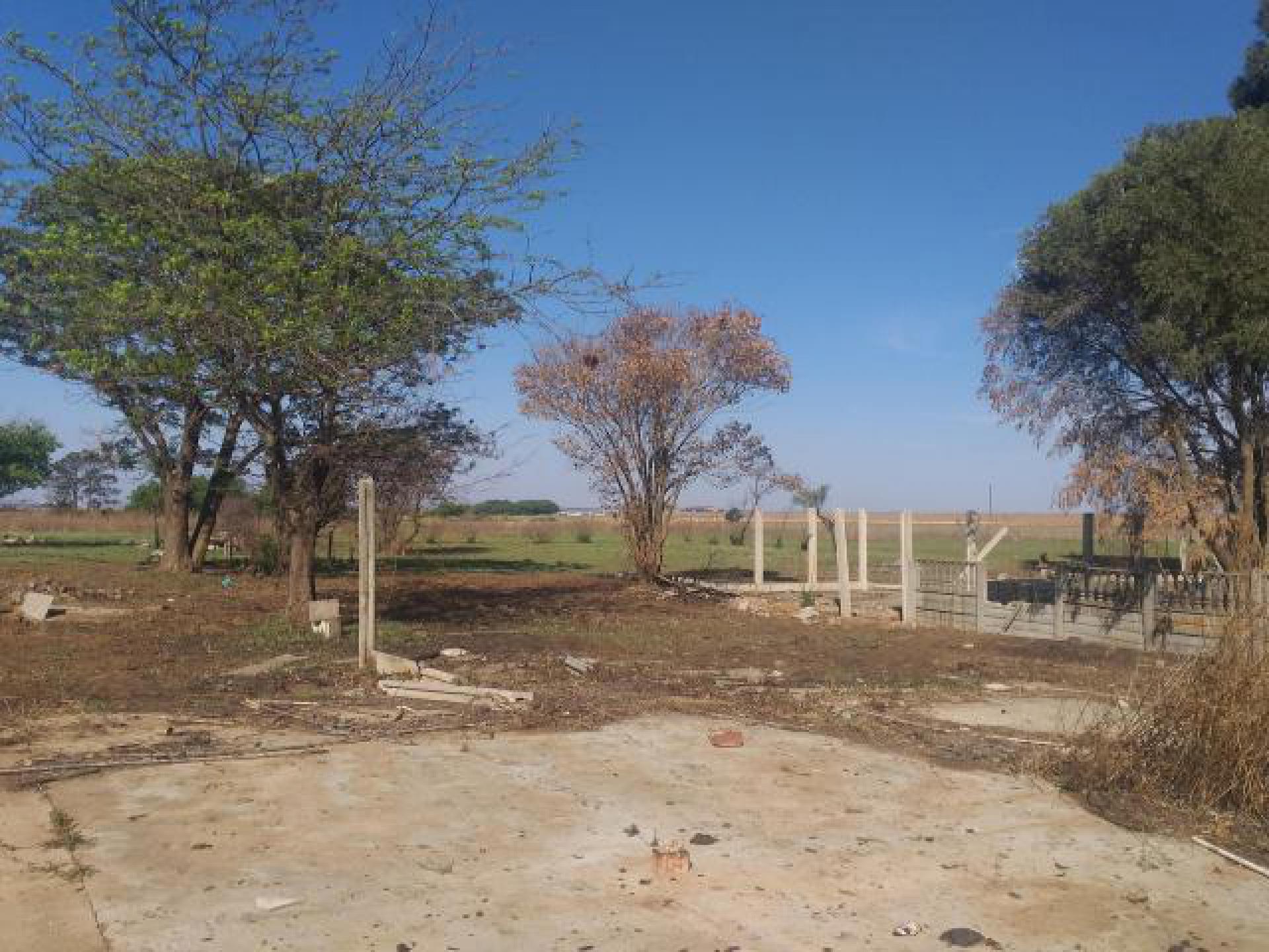 Front View of property in Droogfontein AH