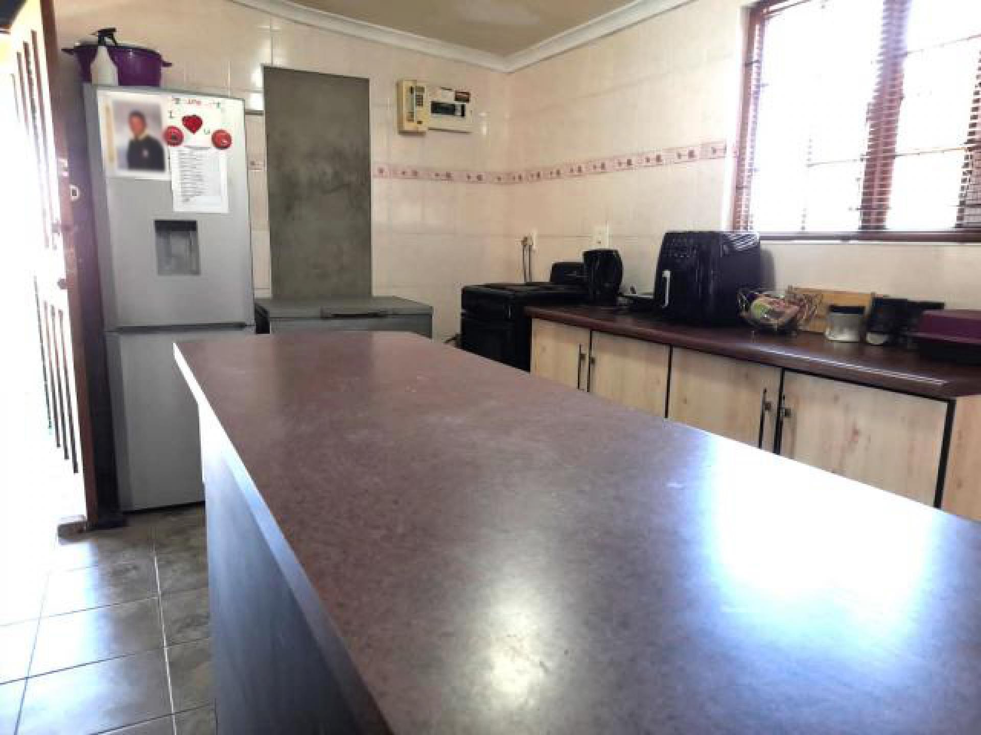 Kitchen of property in Bethelsdorp