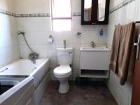 Bathroom 1 of property in Bethelsdorp