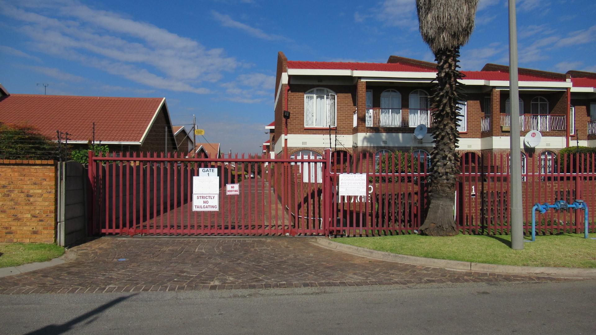 Front View of property in Beyers Park