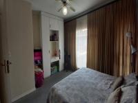 Main Bedroom - 20 square meters of property in Beyers Park