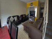 Lounges - 30 square meters of property in Beyers Park