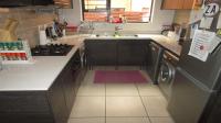 Kitchen - 7 square meters of property in Olivedale