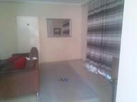 Lounges - 25 square meters of property in Vanderbijlpark