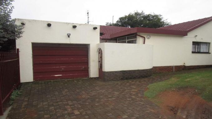 3 Bedroom House for Sale For Sale in Mindalore - Home Sell - MR296978
