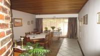 Lounges - 46 square meters of property in Mindalore