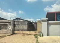 Front View of property in Vosloorus