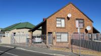 2 Bedroom 1 Bathroom House for Sale for sale in Parow Central