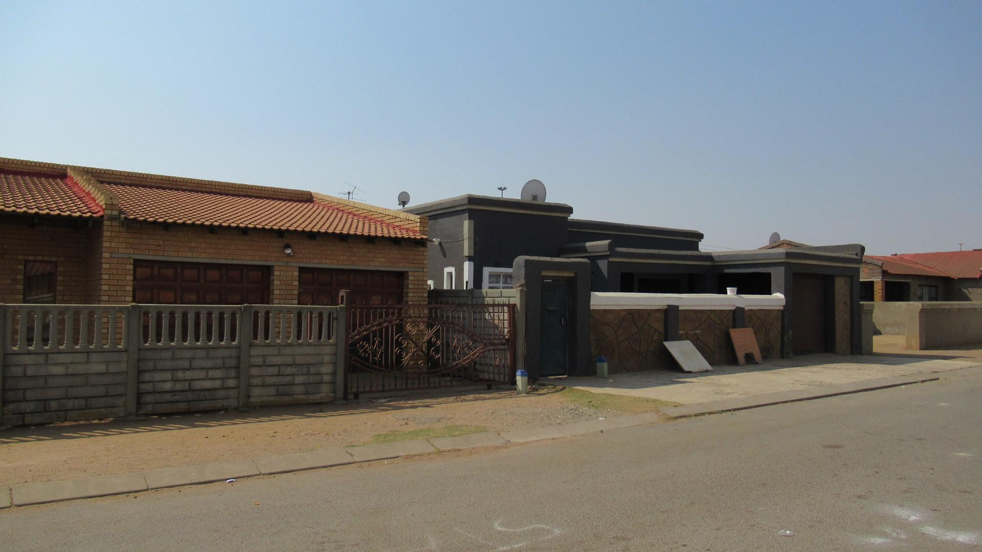 Standard Bank EasySell 3 Bedroom House for Sale in Tsakane