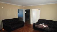 Lounges - 14 square meters of property in Kagiso