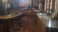Kitchen - 32 square meters of property in Safarituine